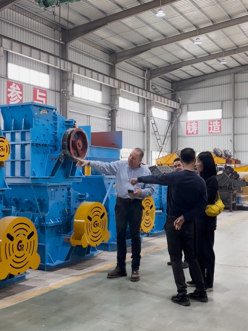 Introduction of High Quality Hammer Crushing Machine